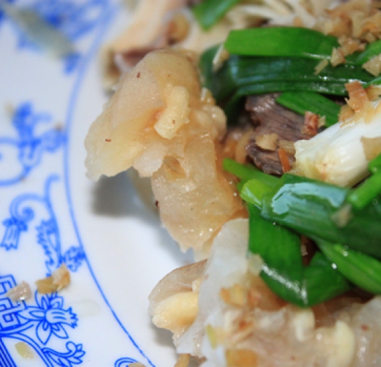 Gân Bò Hấp Hành